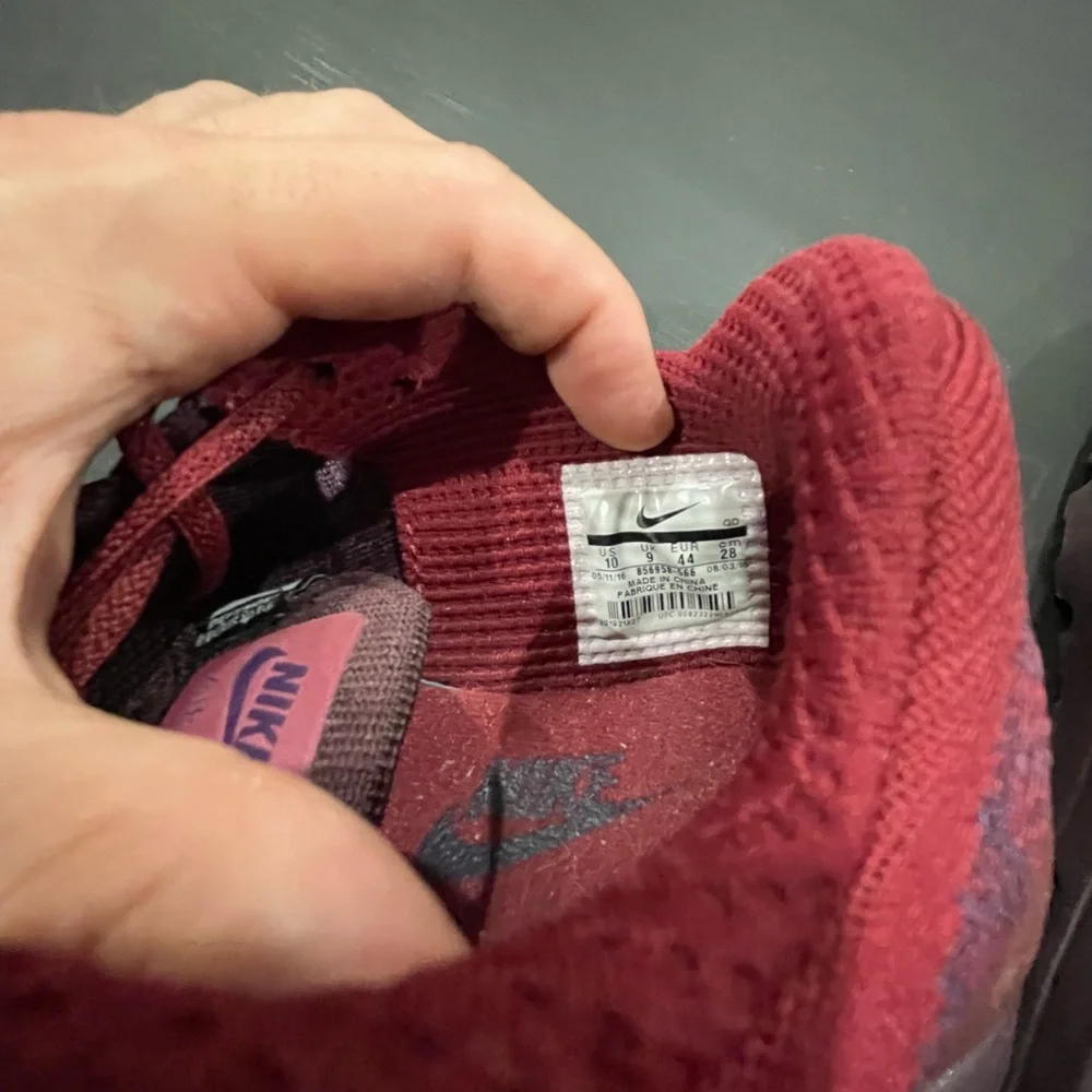 Nike Air Max 1 Flyknit - Picture 8 of 8